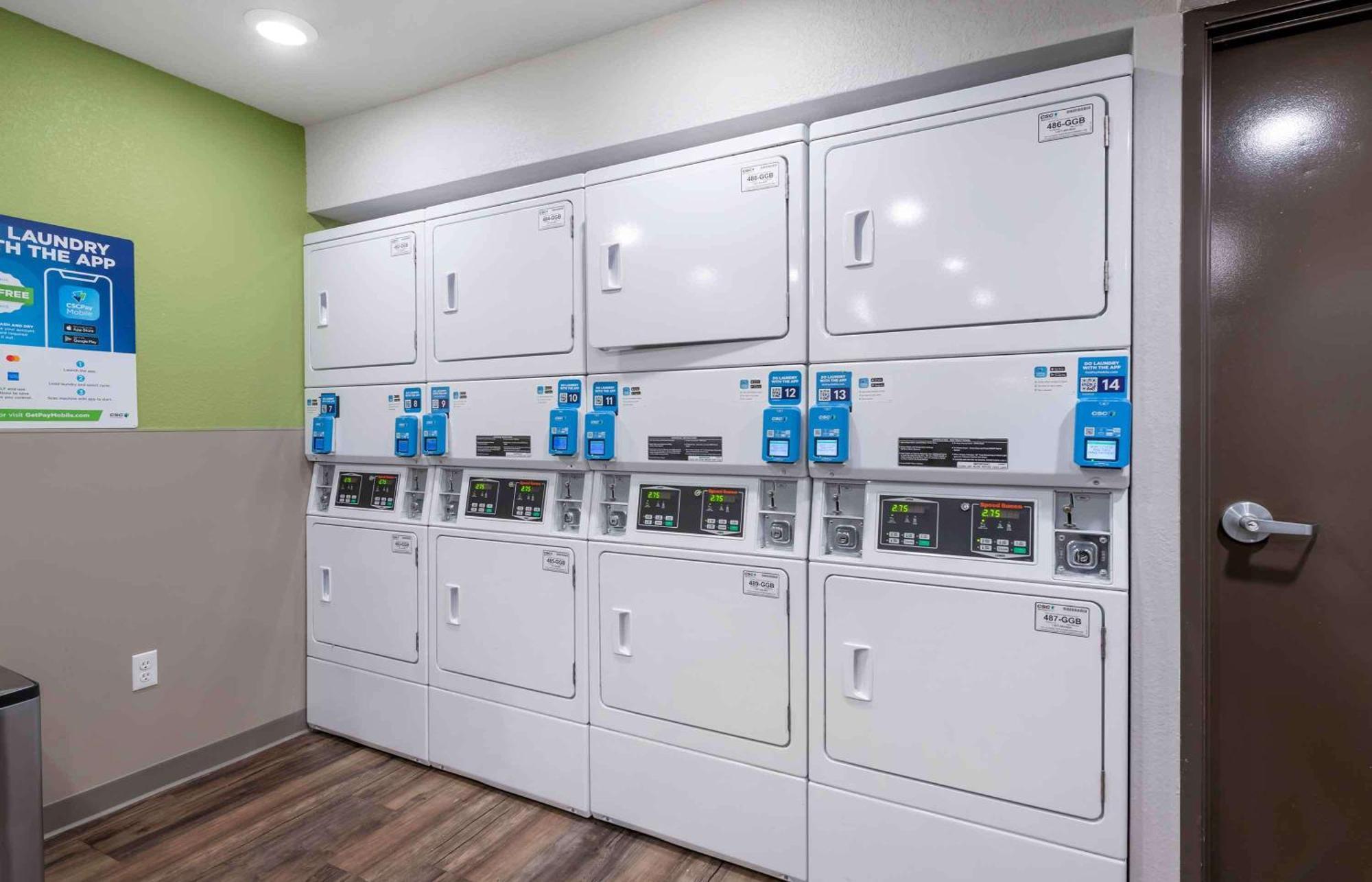 Extended Stay America Select Suites - Melbourne - West メルボルン エクステリア 写真