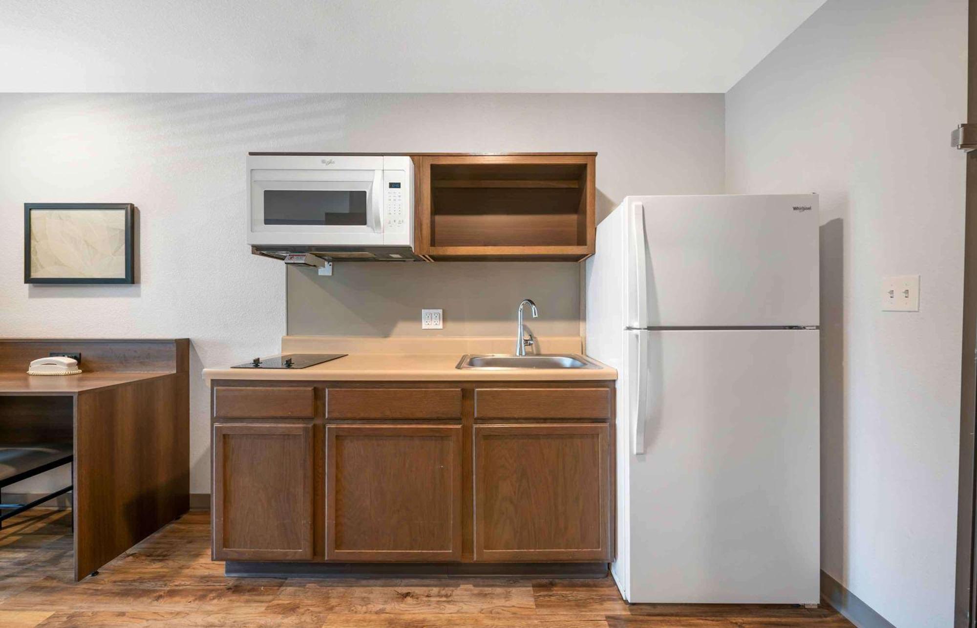 Extended Stay America Select Suites - Melbourne - West メルボルン エクステリア 写真