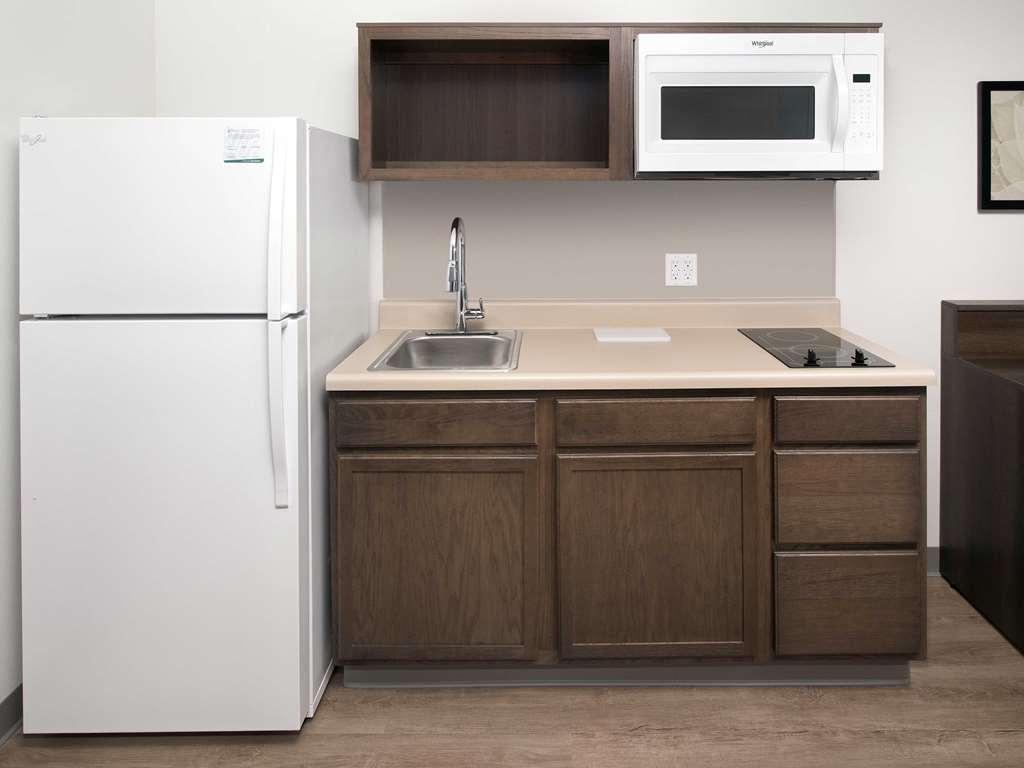Extended Stay America Select Suites - Melbourne - West メルボルン 部屋 写真